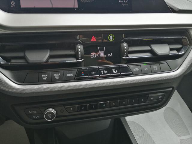 BMW 116 d 5p. Business Advantage Automatico