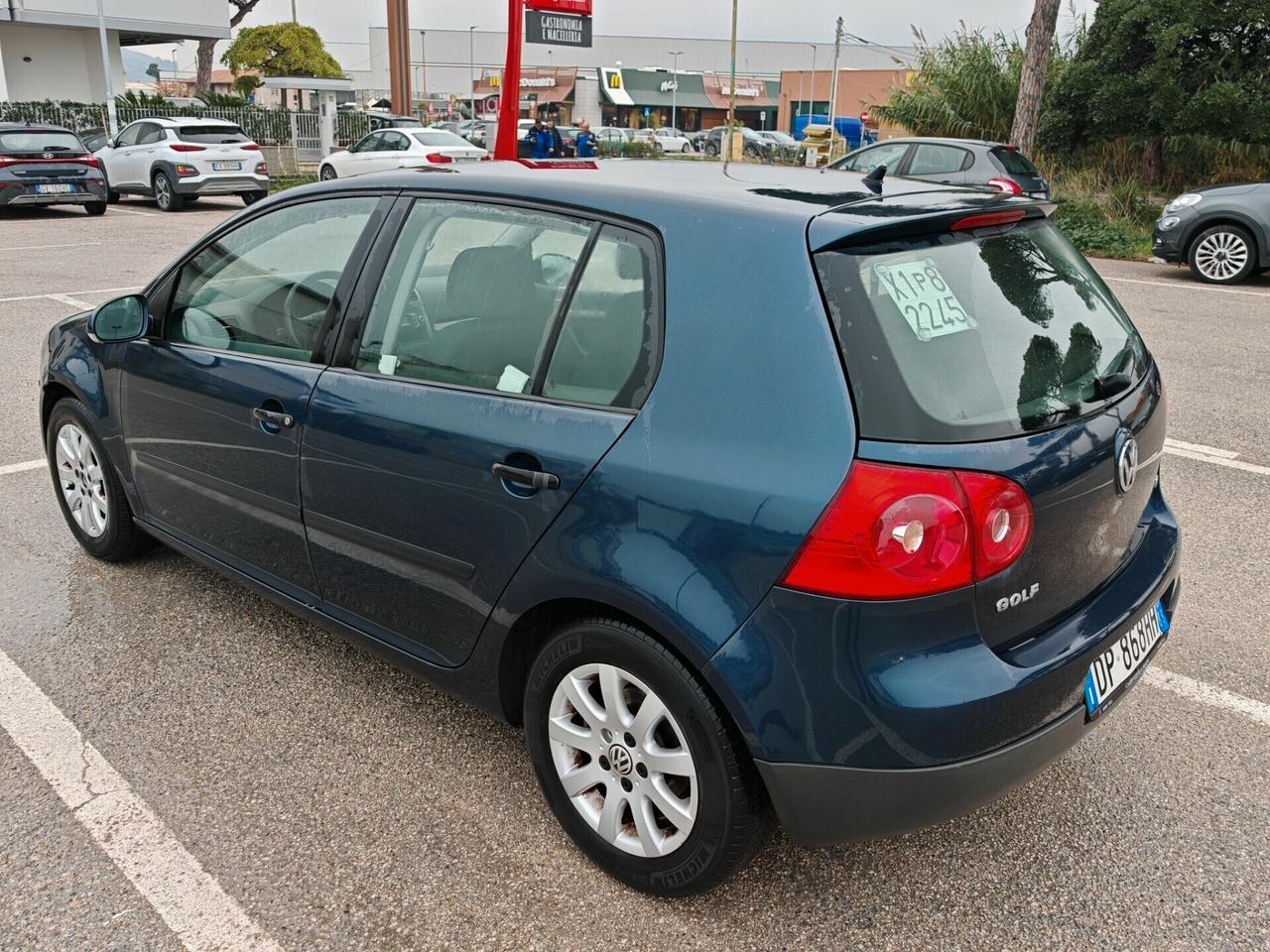 Volkswagen Golf 1.6 5p. Gpl 102 cv PREZZO NON TRATTABILE .