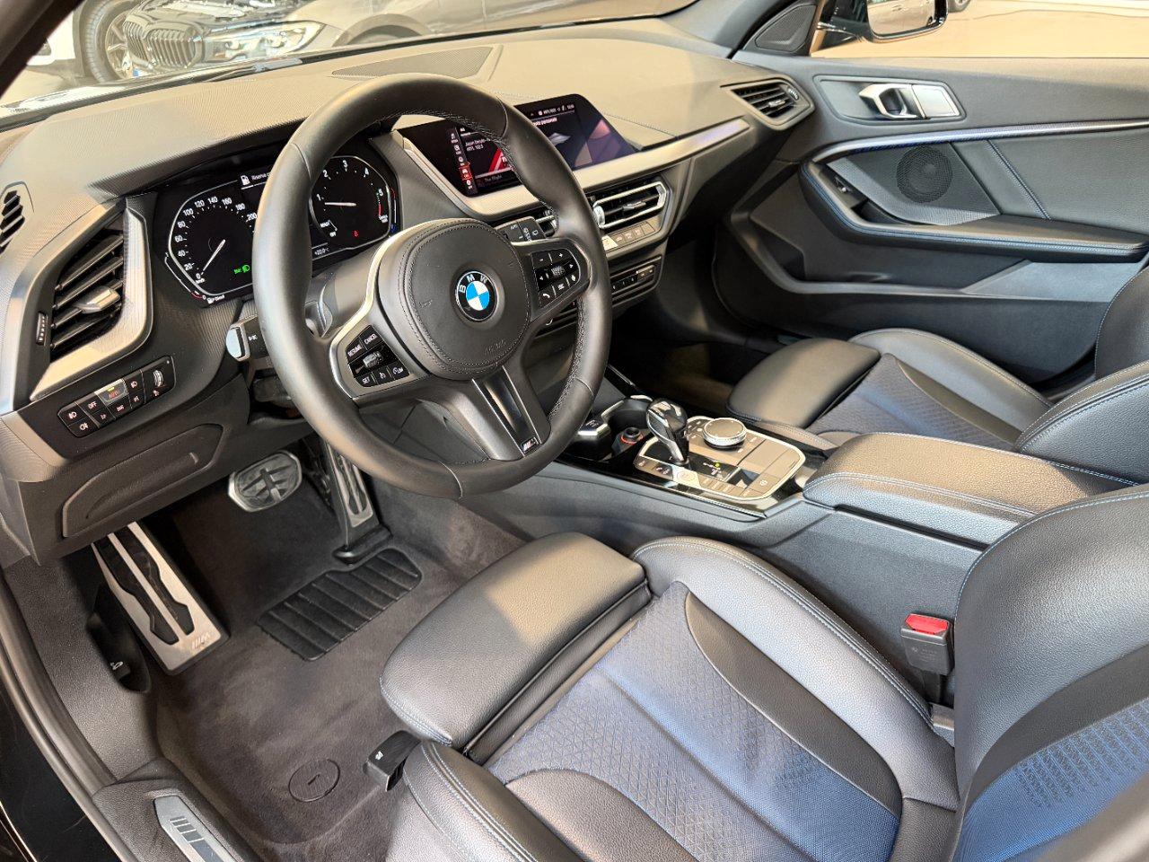 BMW 118 d Msport auto - LED - 18" - Carplay - Pack Luci