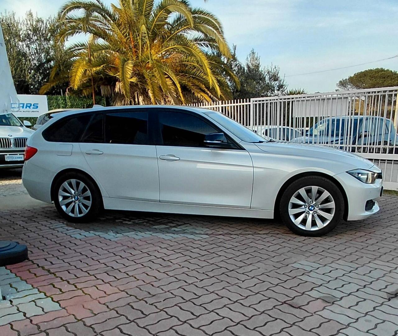 Bmw 318 318d Touring Msport - 2014