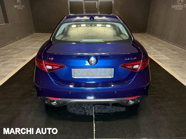 ALFA ROMEO Giulia 2.2 Turbodiesel 210 CV AT8 AWD Q4 Veloce