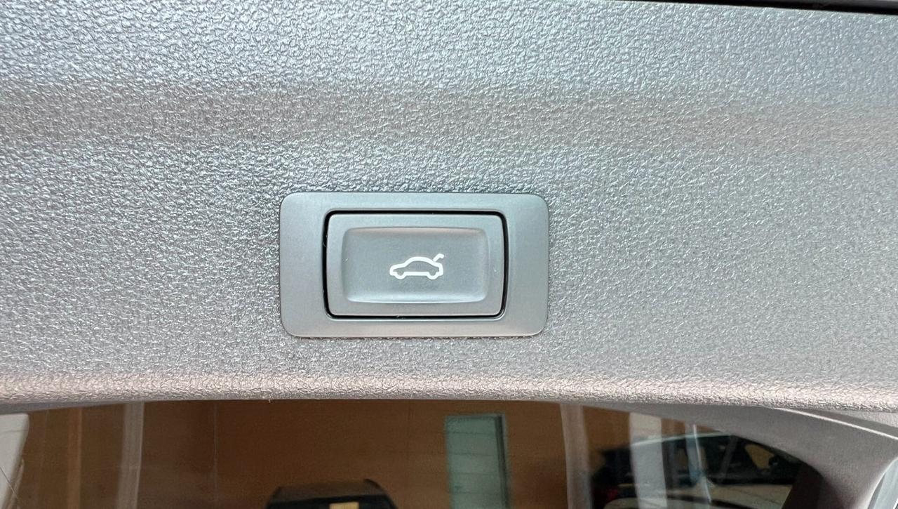 Audi A6 allroad 40 TDI 2.0 quattro S tronic
