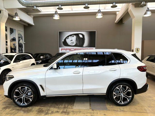 BMW X5 xDrive40i xLine-21"-Tetto-Camera 360-Carplay