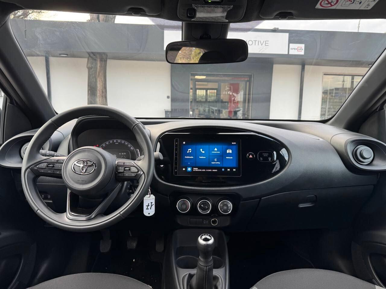 Toyota Aygo X CROSS 1.0 ACTIVE LOOK | GAMMA IN PRONTA CONSEGNA