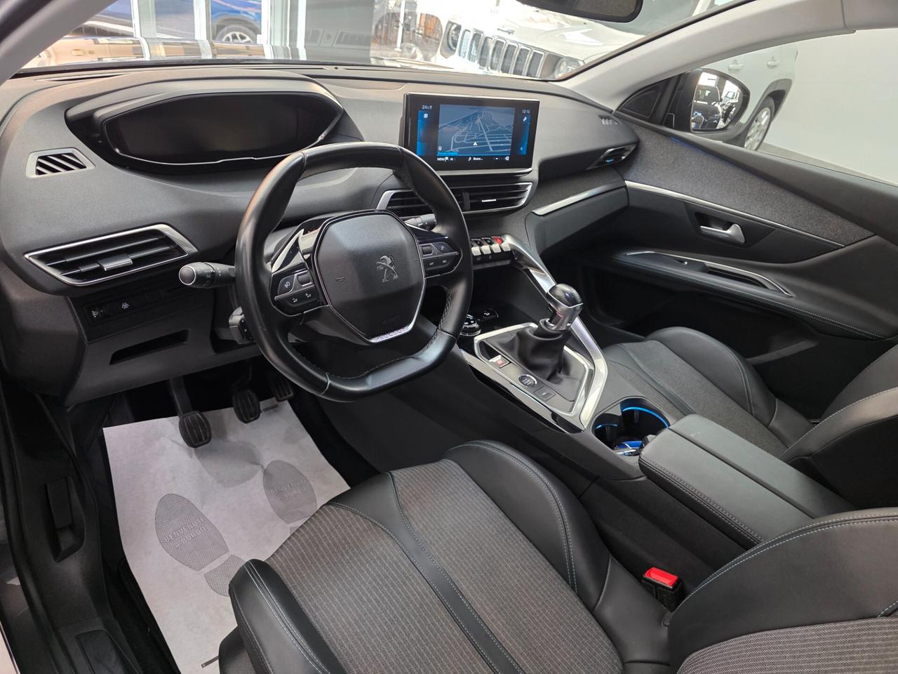 Peugeot 3008 BlueHDi 130 S&S Allure