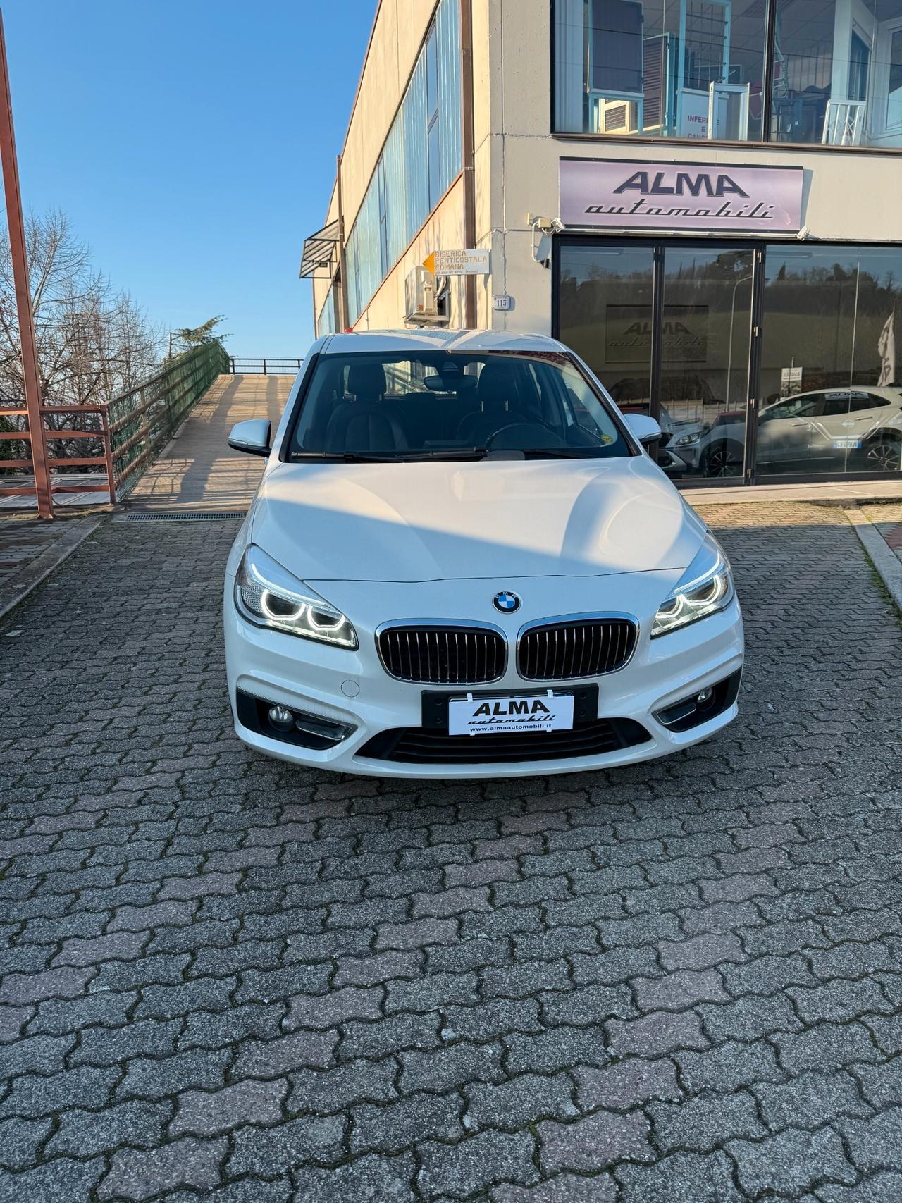 Bmw 216 218d Active Tourer Advantage