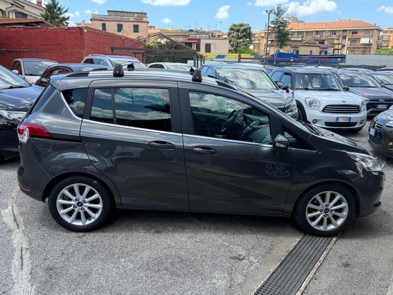 B-Max 1.5 TDCi 95 CV Business Titanium-unipro-rate