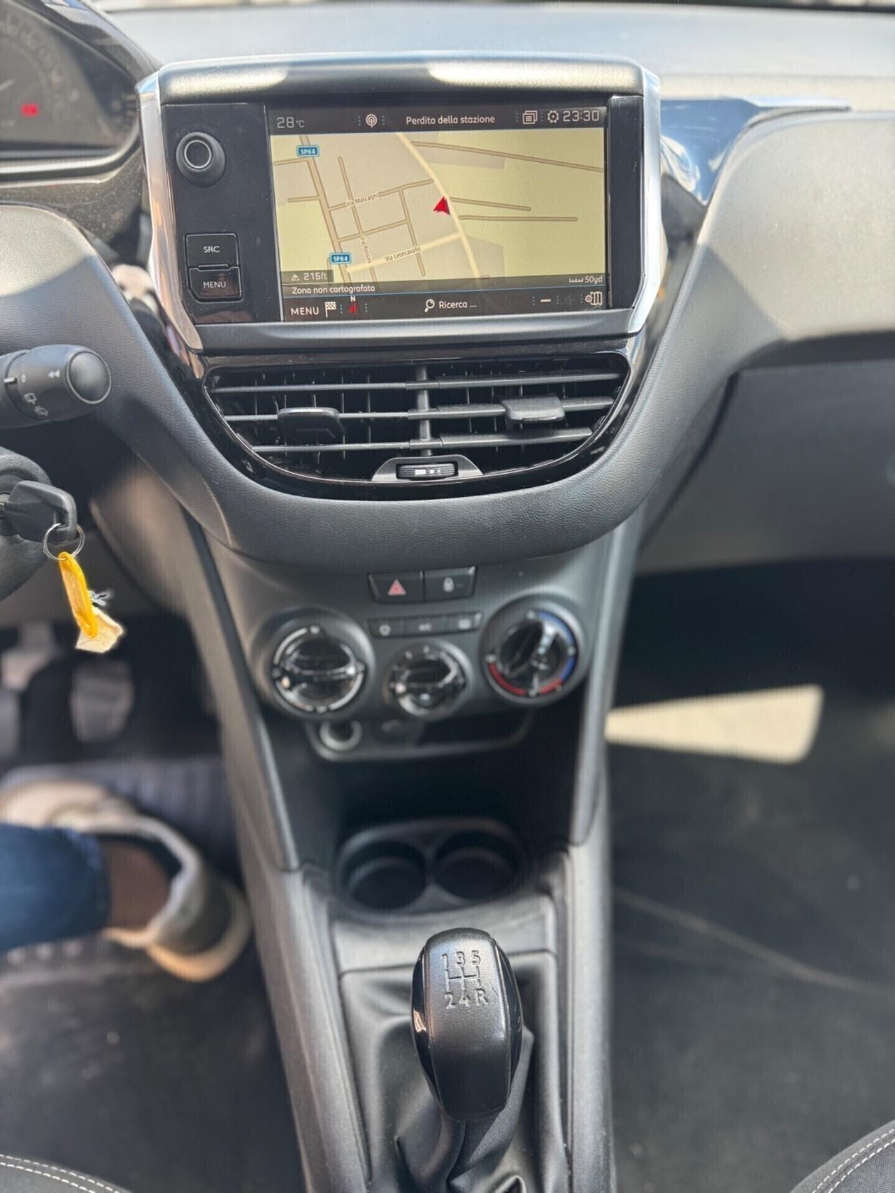 Peugeot 208 BlueHDi 100 S&S 5 porte Active navigaz