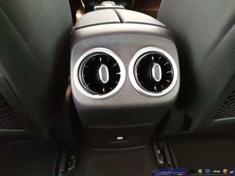 Mercedes-Benz Classe A A 180 Automatic AMG Line Extra