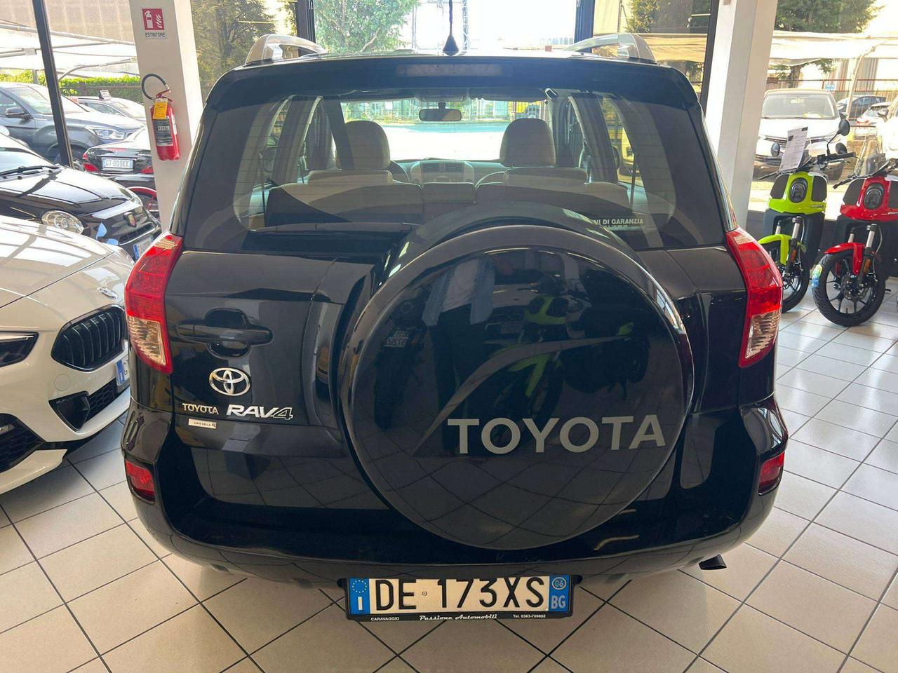 Toyota Rav4 Rav4 III RAV4 2.2 d-4d Luxury 136cv