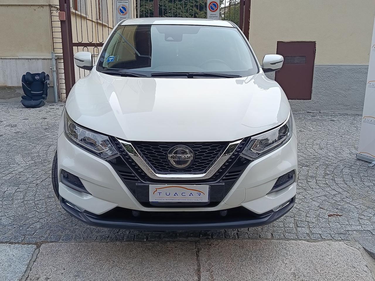 Nissan Qashqai 1.3 DIG-T Business #6833