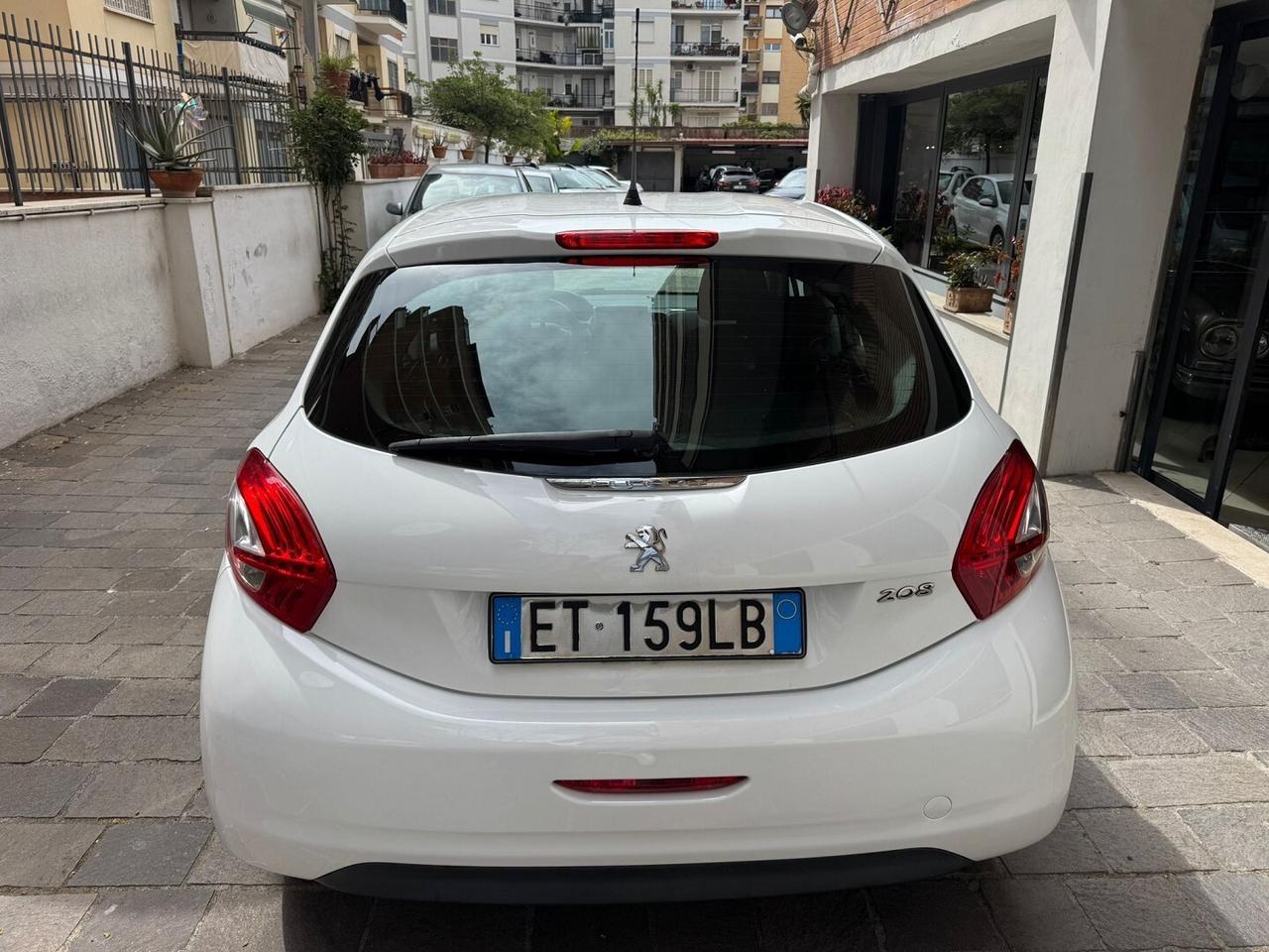 PEUGEOT 208 1.4 HDi 68CV 5p Active