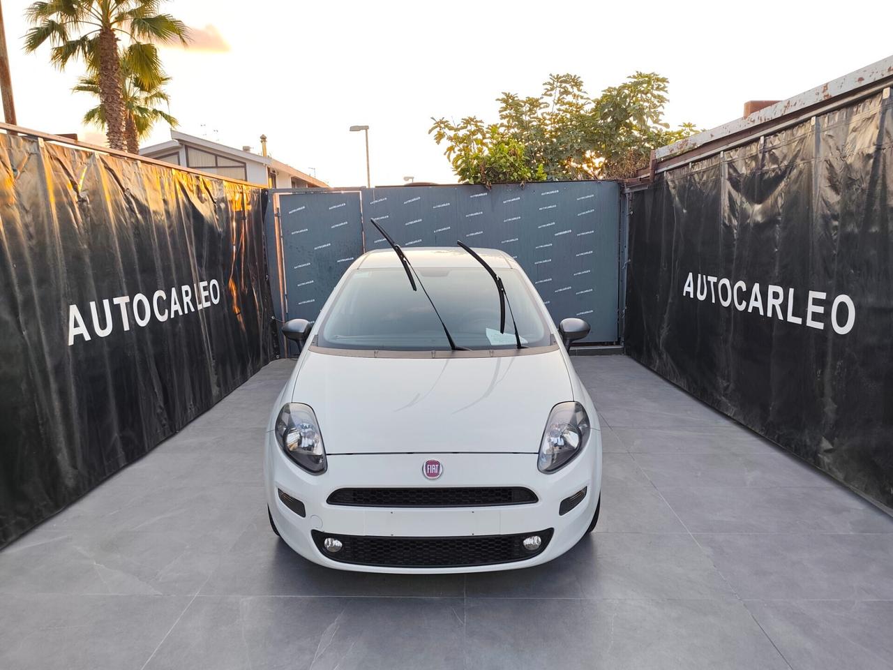 Fiat Punto 1.2 BENZINA Young NAVIGATORE