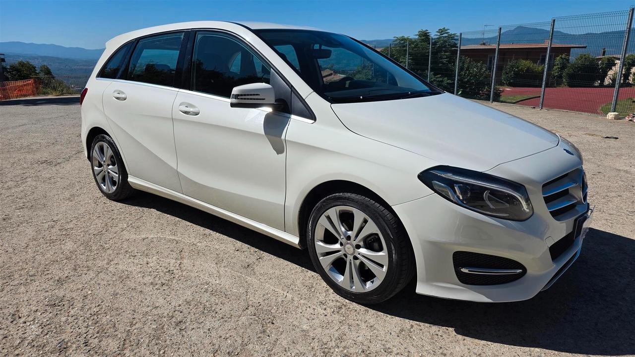 Mercedes-benz B 180 d Premium