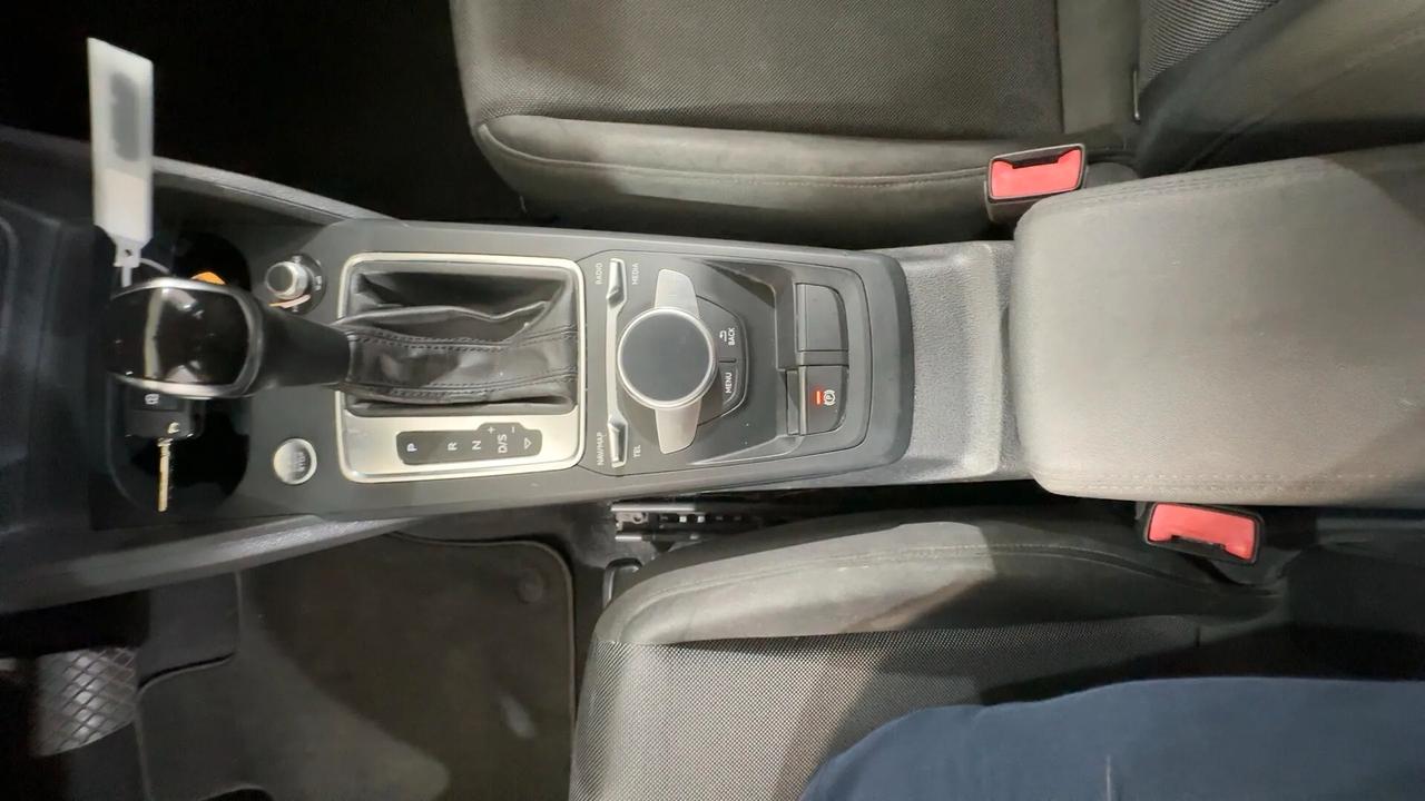 Audi Q2 35 TFSI S tronic line Edition NESSUN VINCOLO FINANZIARIO