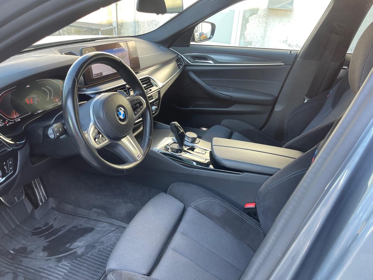 SOLO DA QUALITYCARS PESCARA : Bmw 520 520d 48V xDrive Touring Msport ibrida/diesel