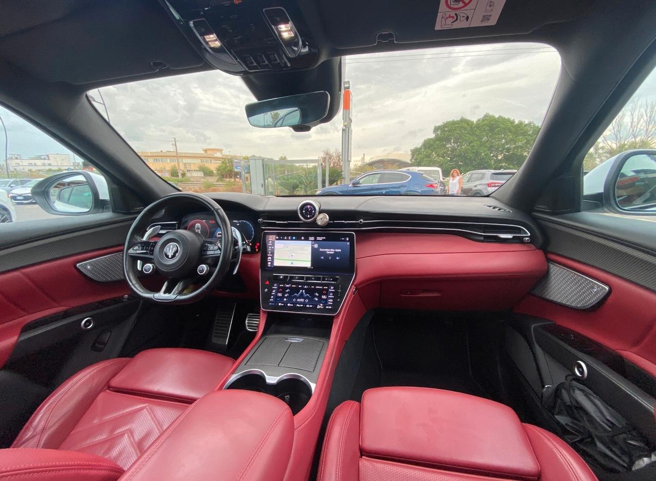 Maserati Grecale 3.0 V6 Trofeo 530cv auto