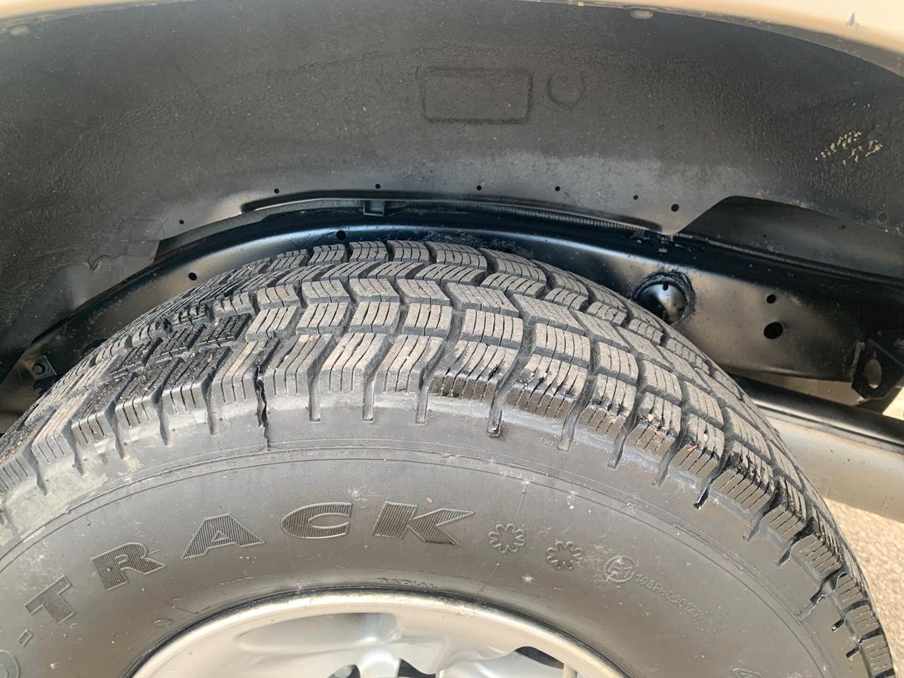 Nissan Patrol GR luxury full optional-automatico 3000 cc-unico proprietario-230000 km-non ha fatto fuoristrada