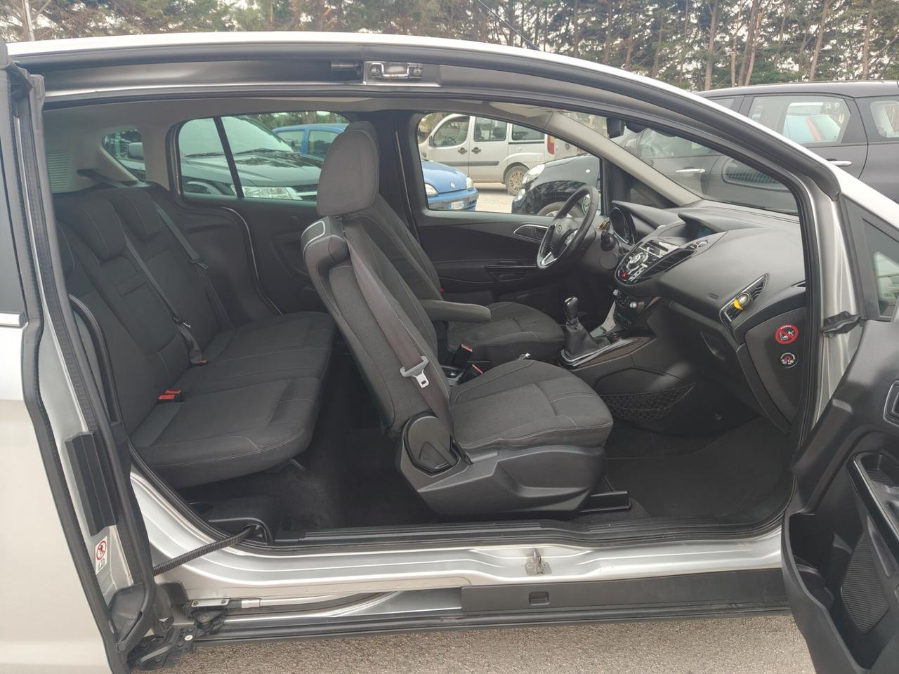 Ford B-Max 1.6 TDCi Titanium gancioTraino