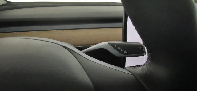 TESLA Model Y Long Range Dual Motor AWD - Autopilot avanzato