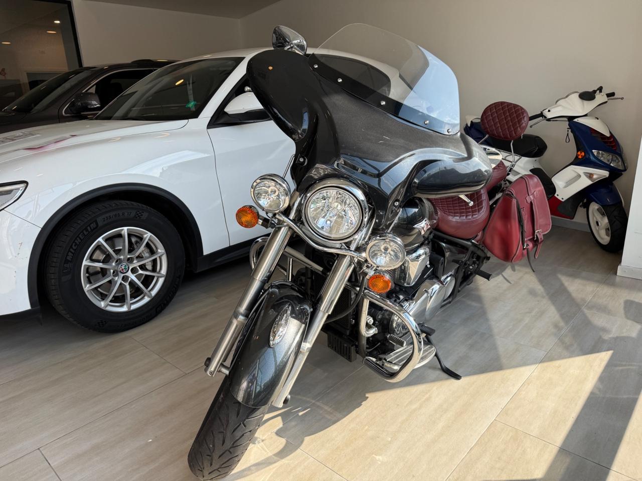 Kawasaki Vulcan 900