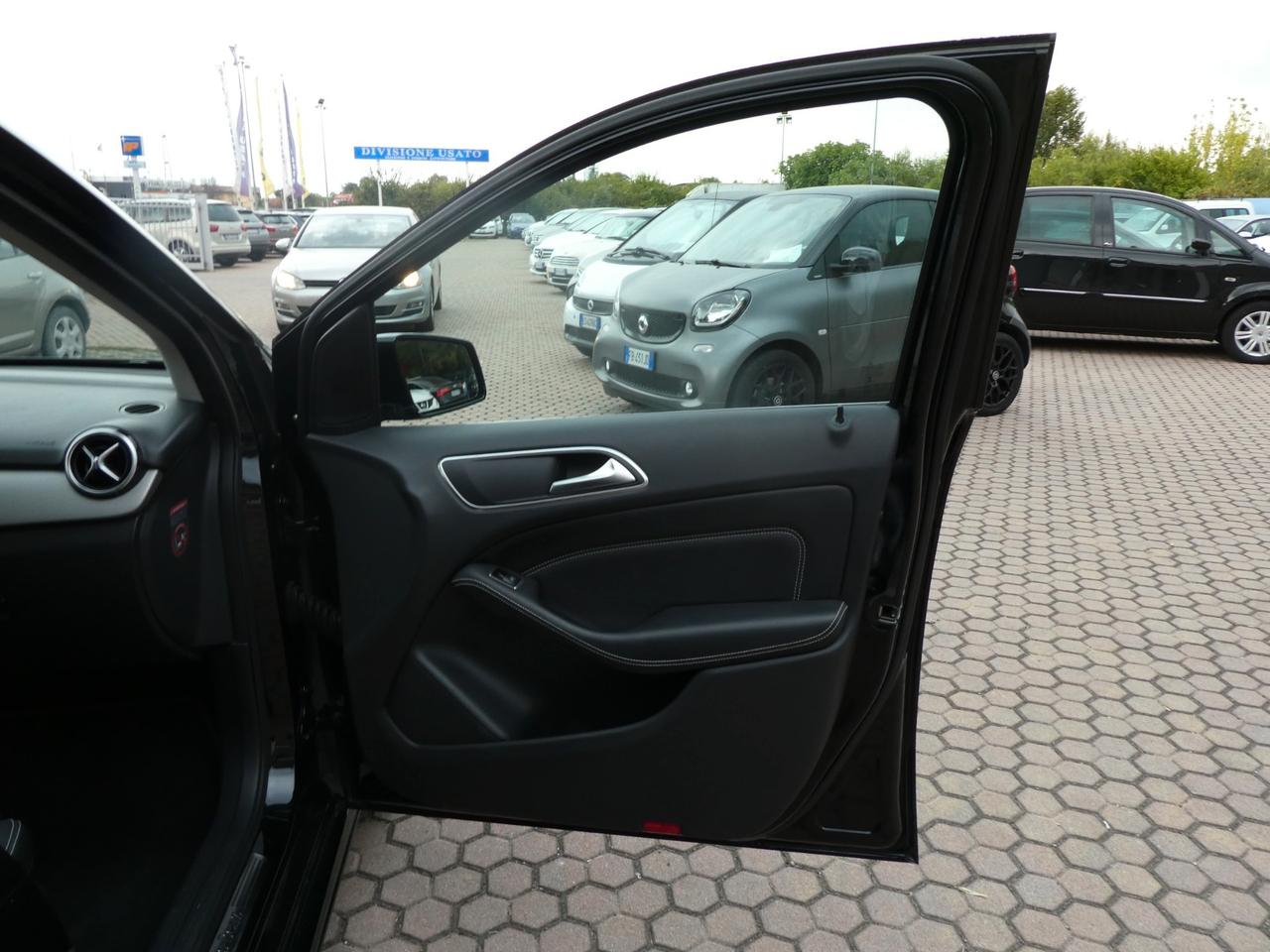 Mercedes-benz B 180 B 180 d Premium OK NEOPATENTATI