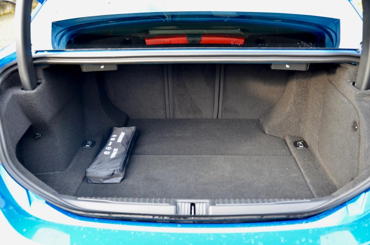 ALFA ROMEO GIULIA 2.2 T COMPETIZIONE Q4 209cv AUTO, PARI AL NUOVO, UFF ITALIANA, FULL OPTIONAL, HARMAN&KARDON, FARI MULTIBEAM, RETROCAMERA, PERMUTE