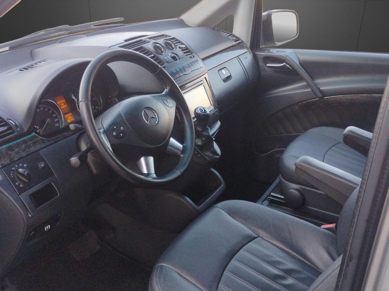 Mercedes Viano LUNGO Viano 2.2 cdi Ambiente 163cv.GANCIO.TETTO.PORTE ELETTRICHE