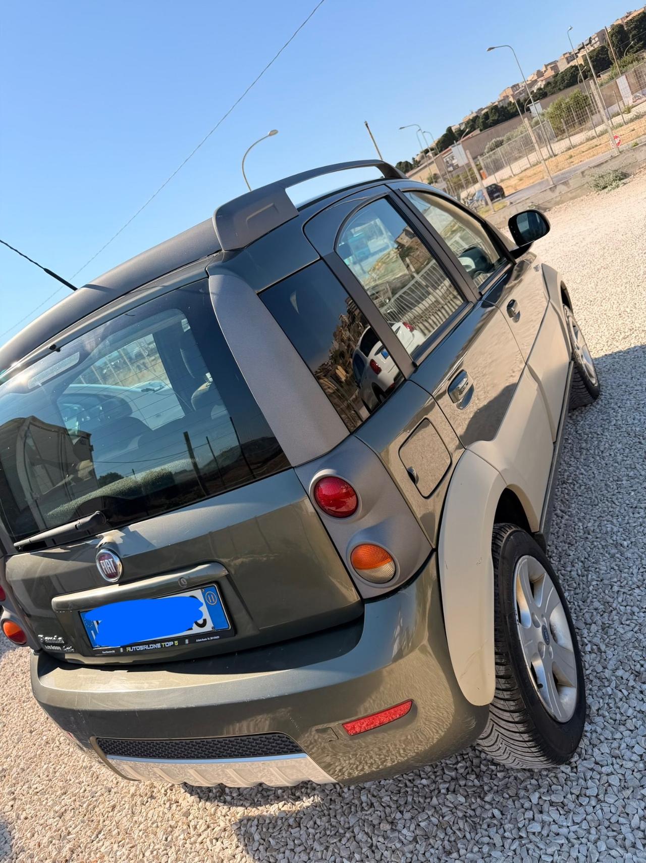 Fiat Panda 1.3 MJT 16V DPF 4x4 Cross 2011