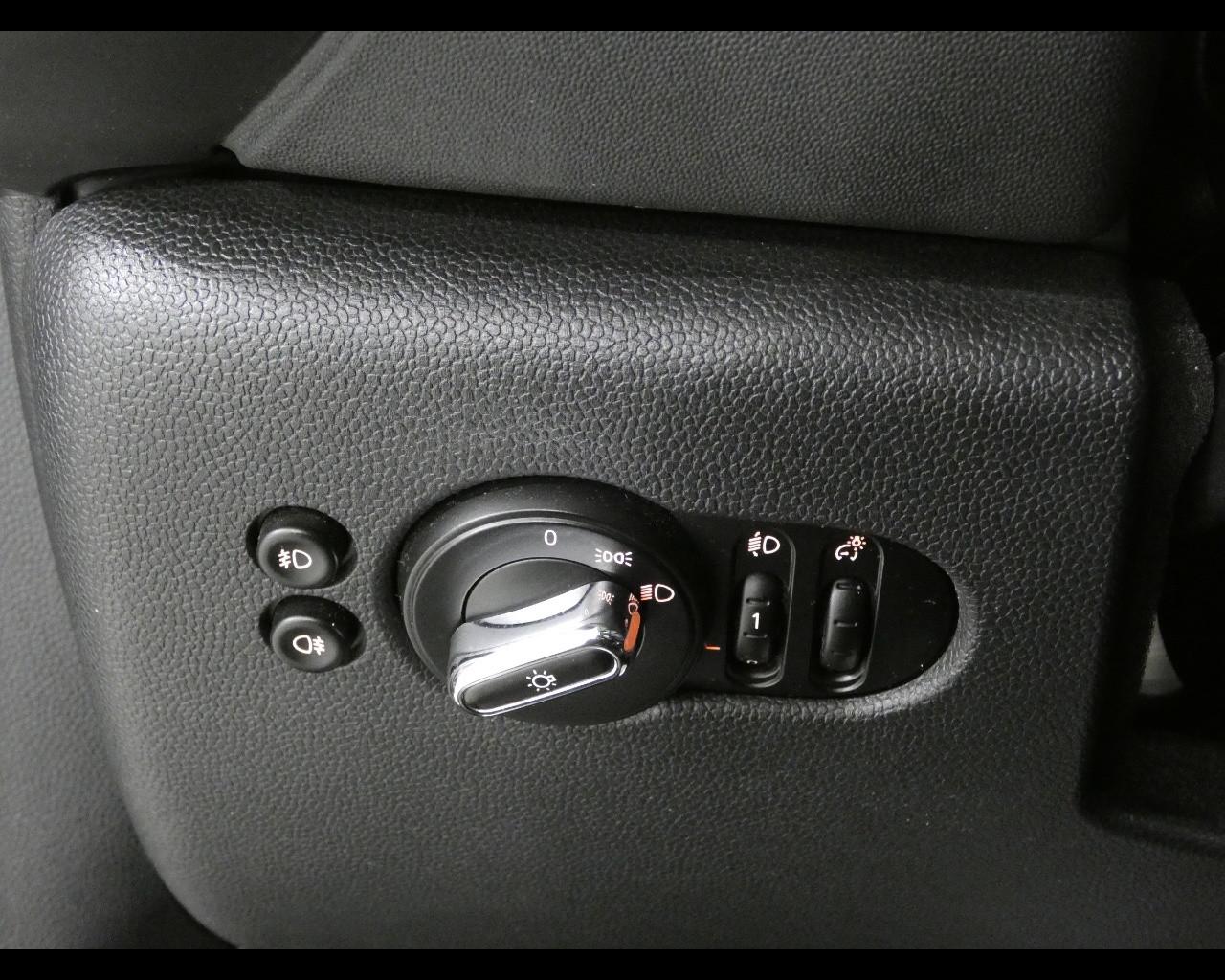 MINI Mini 5 porte (F55) - Mini 1.5 One Hype 5 porte