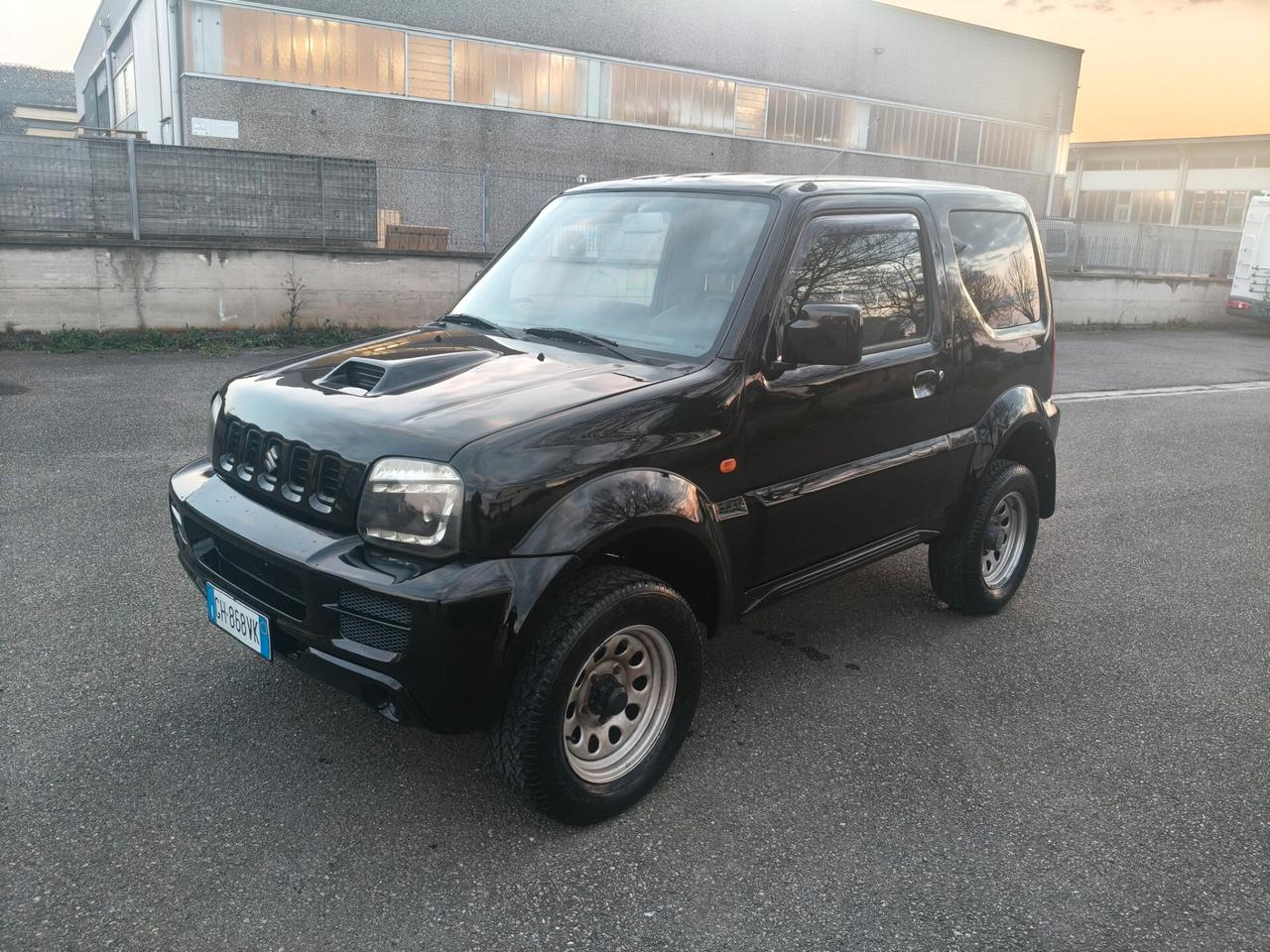 Suzuki Jimny 1.5 DDiS 4WD 06 SOLO 146.000 KM