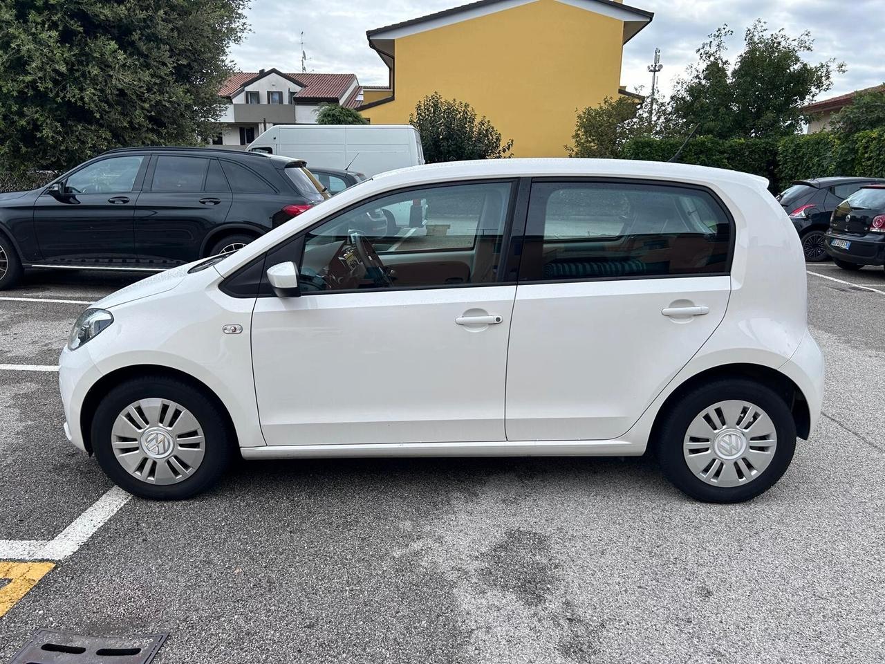 Volkswagen up! 1.0 75 CV 5p. move up!