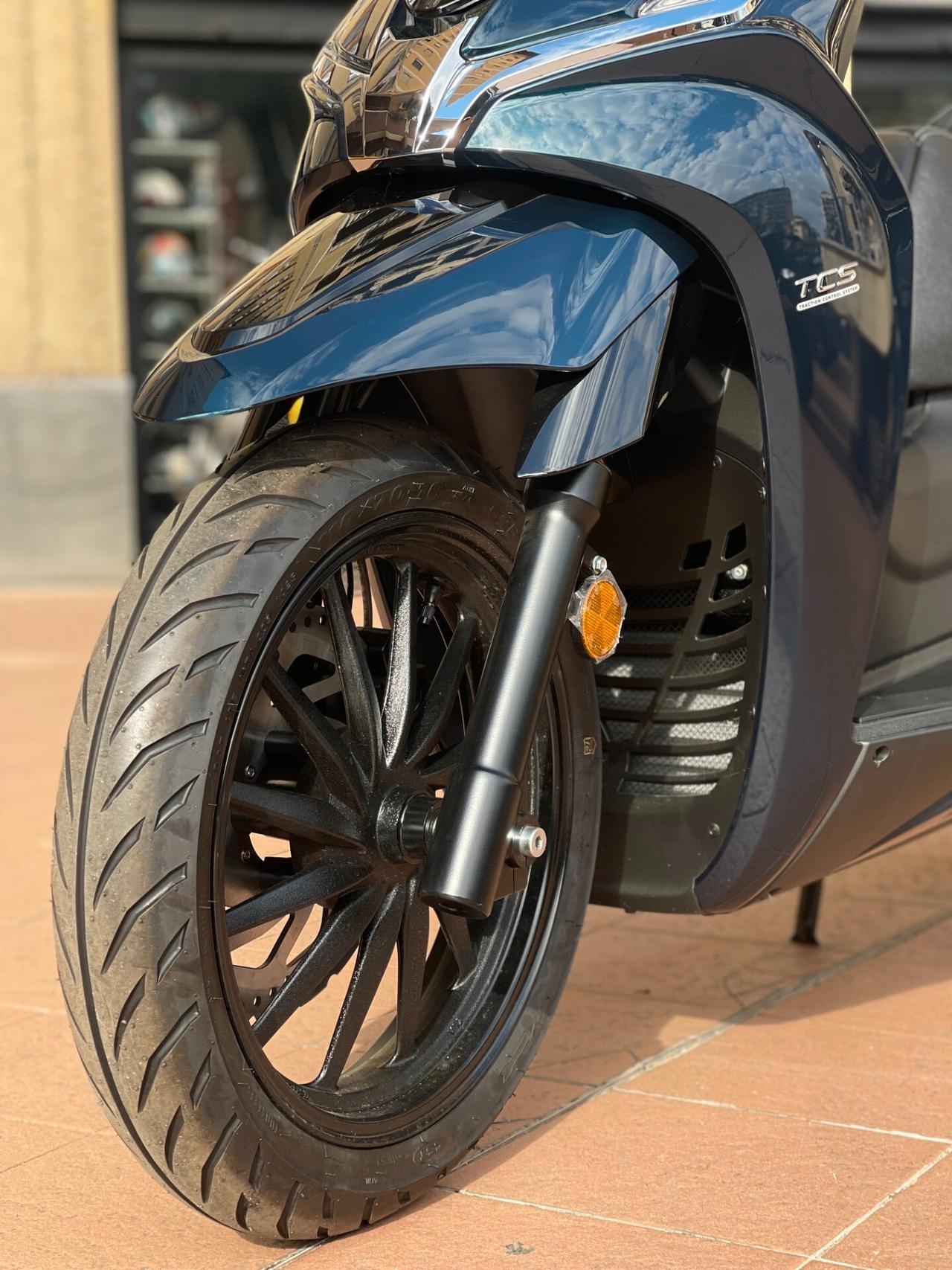 Kymco Agility 350