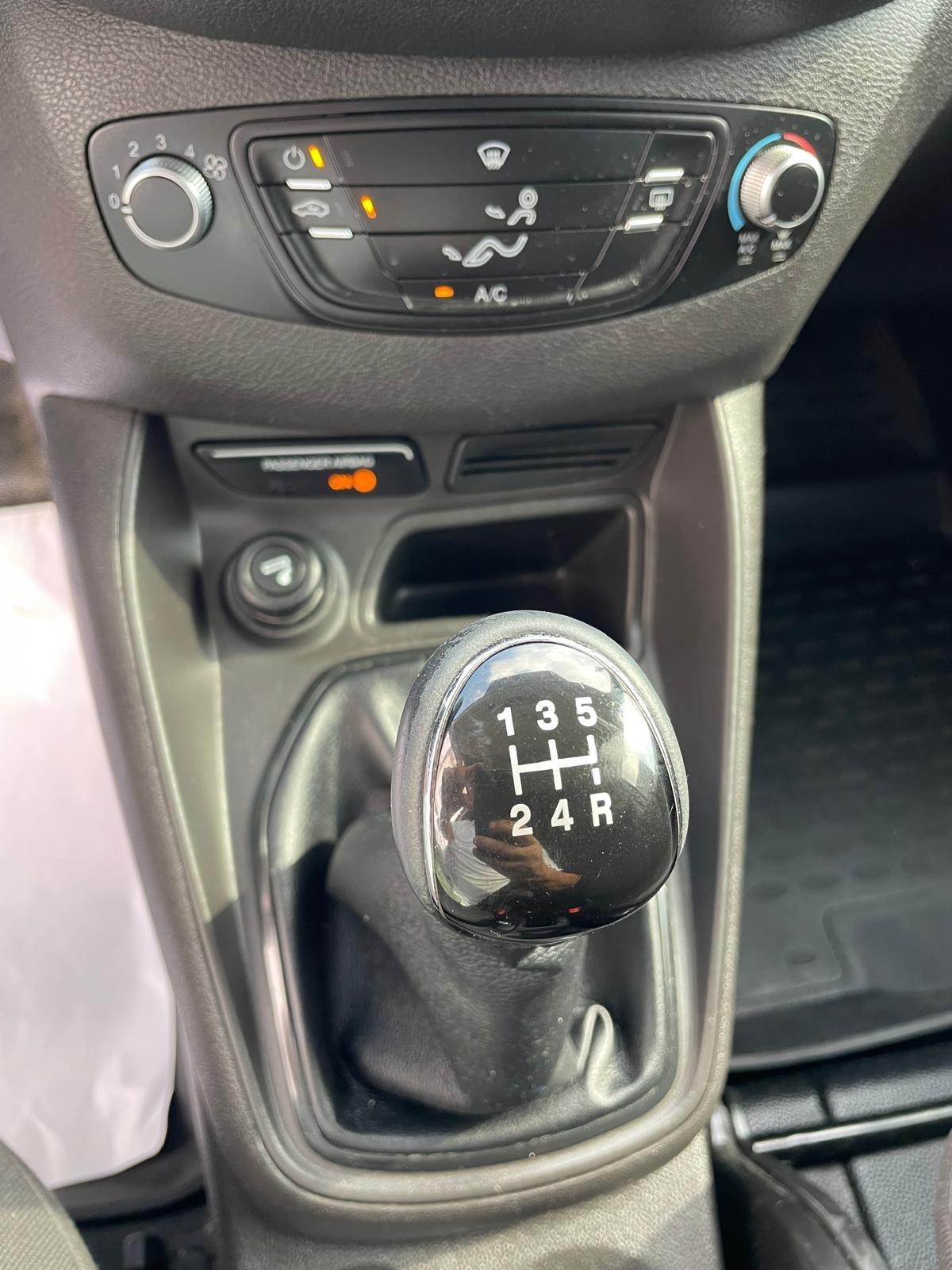 Ford TRANSIT COURIER 1.5 TDCI 95CV PERFETTO PRONTA CONSEGNA