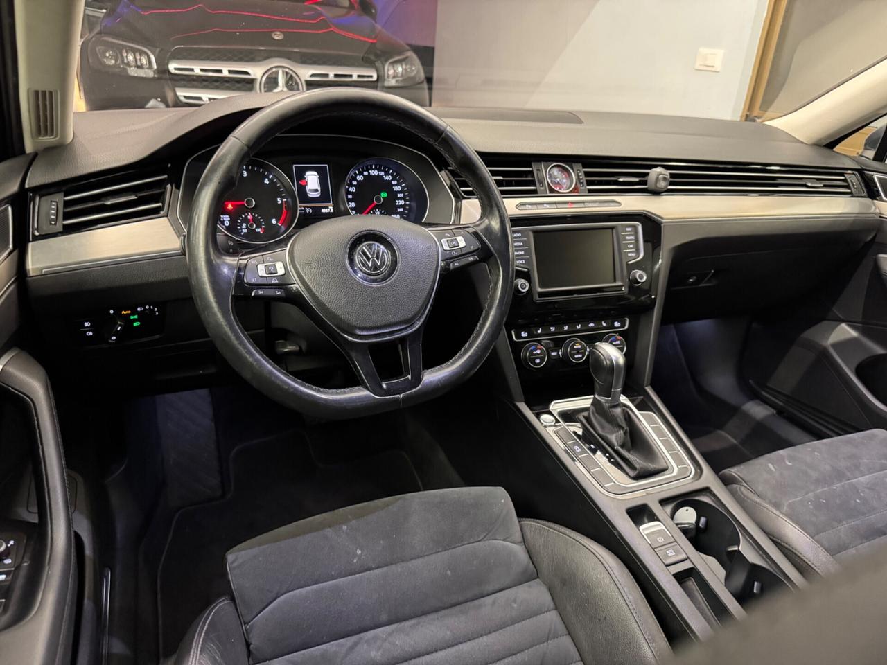 Volkswagen Passat 2.0 TDI 150CV Executive BlueMot Tech