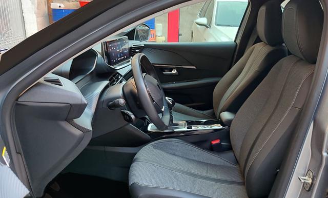 PEUGEOT 208 1.2 100cv Allure *SENZA VINCOLO FINANZIAMENTO*