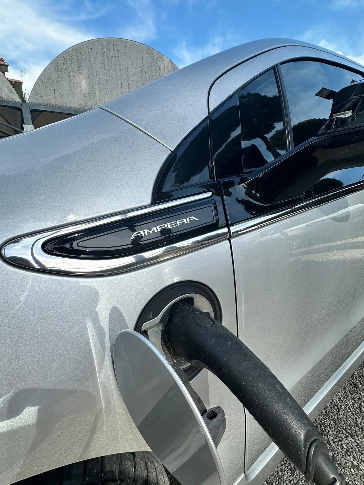 Opel Ampera 1.4 Benzina Range Ibrida plug in Autonomia totale 550 km FULL OPTIONAL