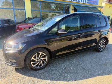 Volkswagen Touran 1.4 TSI DSG Executive BlueMotion Technology