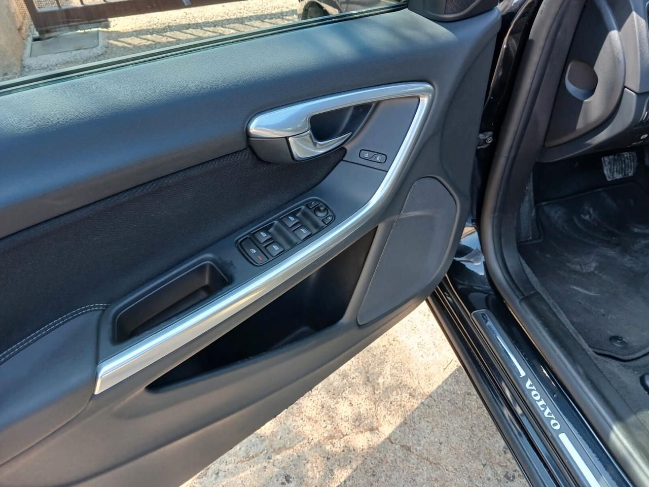 Volvo V60 D2 1.6 Powershift aut