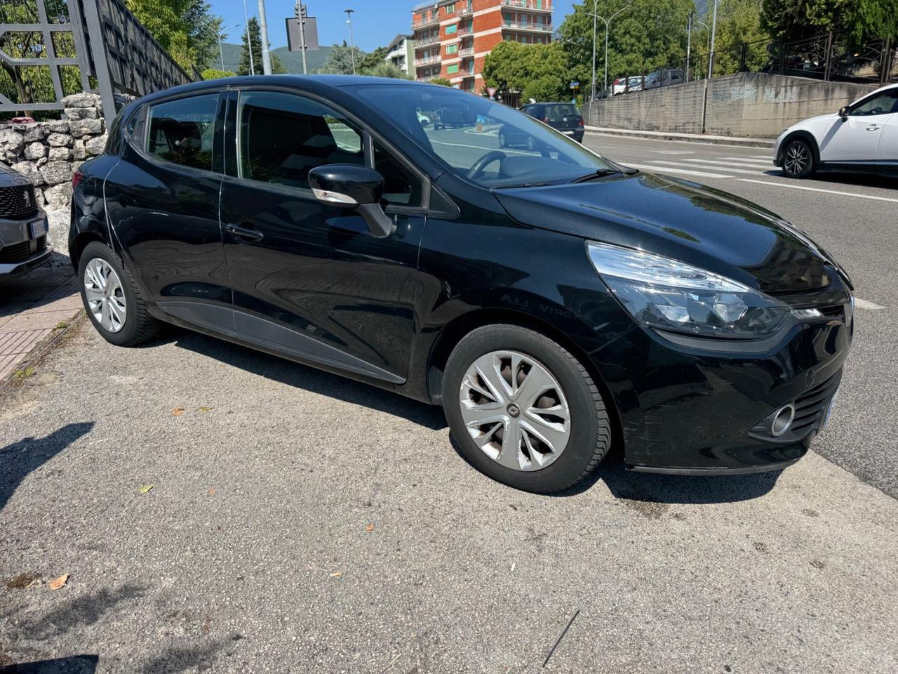 RENAULT CLIO 1.5 dCi 90CV 2016 - 225.000km - AUTOCARRO N1 - IVA ESPOSTA
