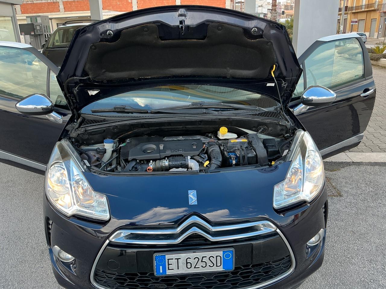 ds3 BlueHDi 100 S&S Sport Chic