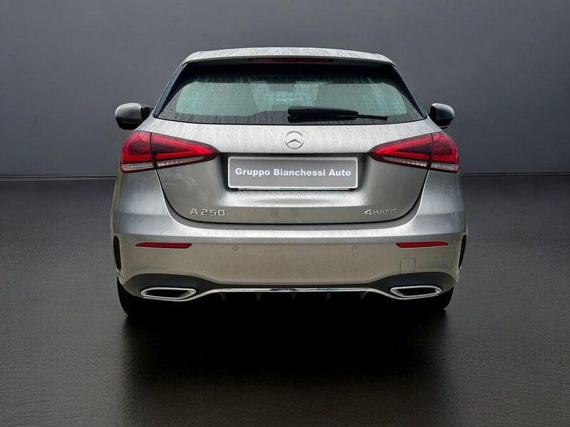 Mercedes-Benz Classe A A 250 Automatic 4Matic Premium