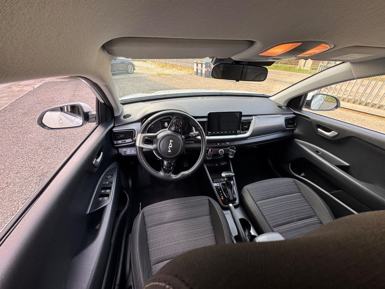 Kia Stonic 1.0 T-GDi 120 CV MHEV DCT Style