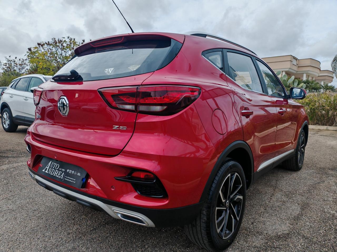 Mg ZS 1.5 VTi-tech navig cam led luxury 2022