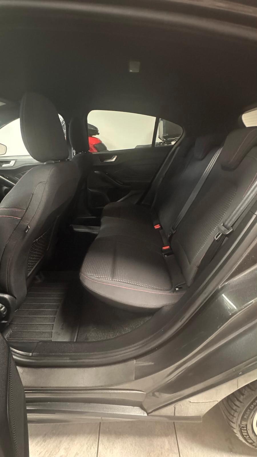 Ford Focus 1.5 TDCi 120 CV Start&Stop ST Line