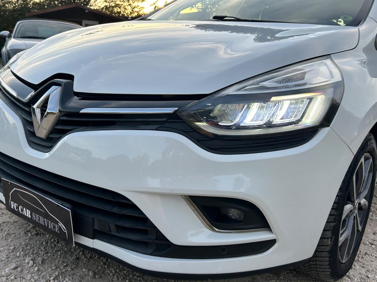Renault Clio dCi 8V 90CV Start&Stop 5 porte Energy neopatentati