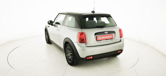 MINI Cooper SE Essential
