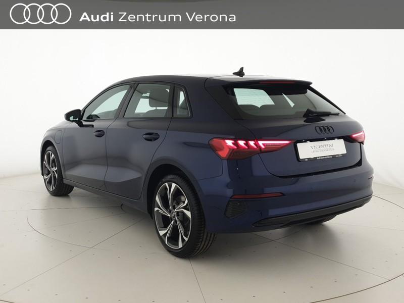 Sportback 40TFSIe 204CV S tronic Business Advanced