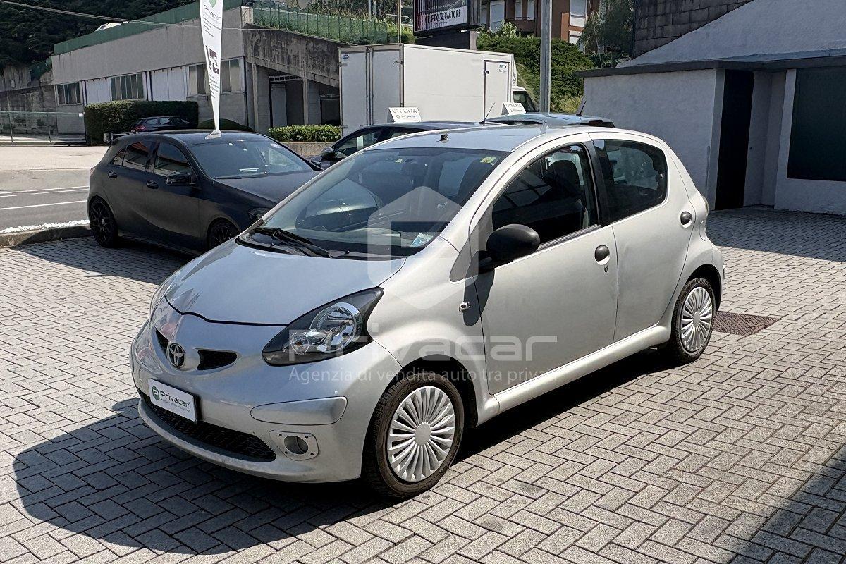TOYOTA Aygo 1.0 12V VVT-i 5 porte Now Connect