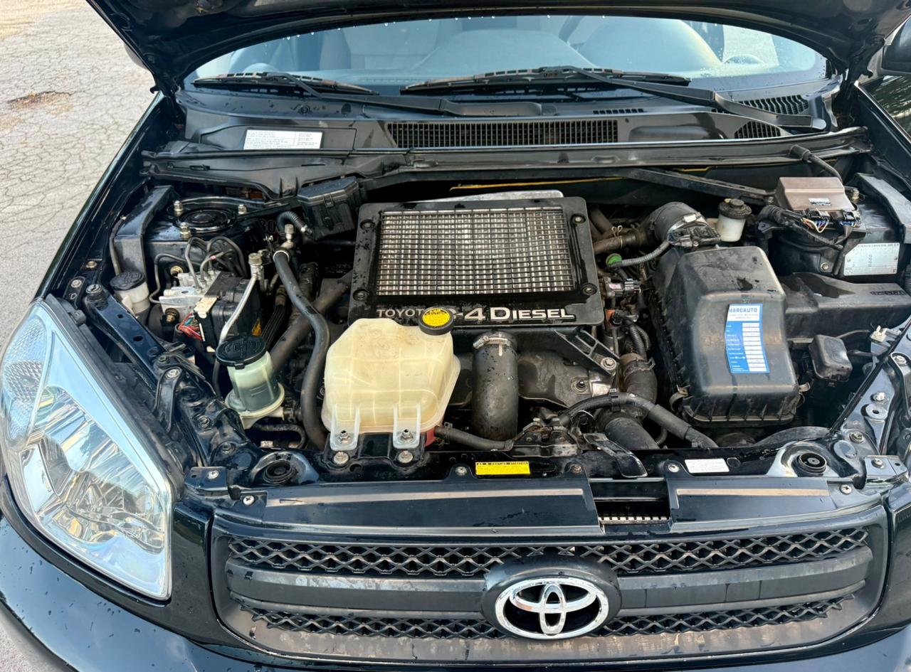 Toyota RAV4 2.0 Tdi D-4D trazione integrale NEOPATENTATI